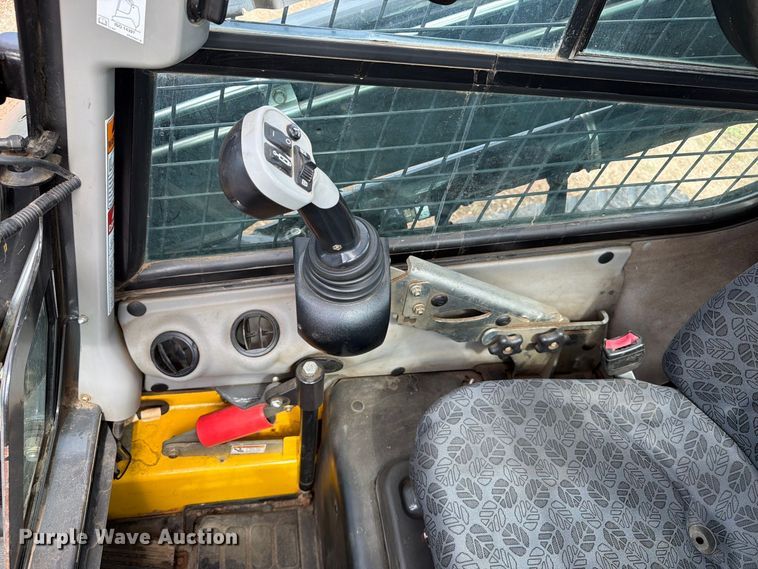 image for item FT8051 2019 New Holland C232 tracked skid steer loader