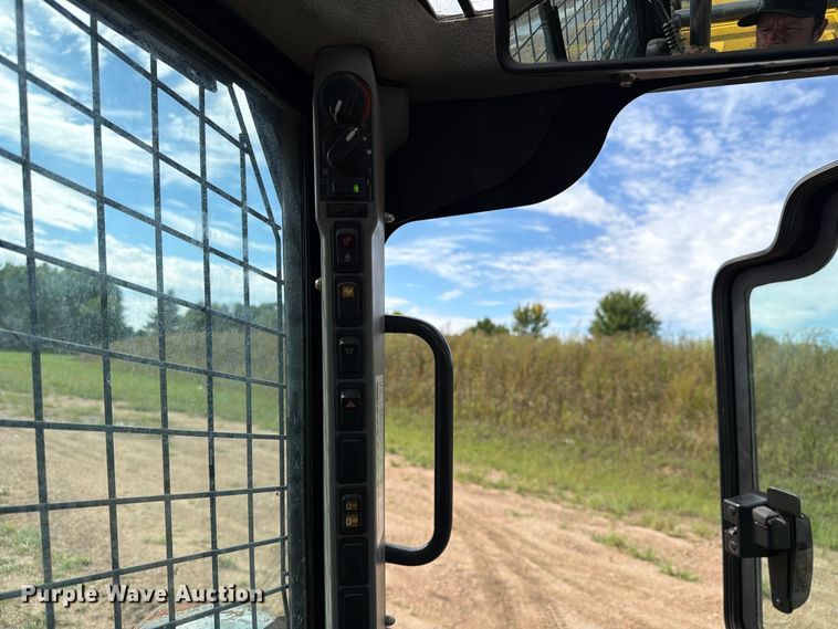 image for item FT8051 2019 New Holland C232 tracked skid steer loader