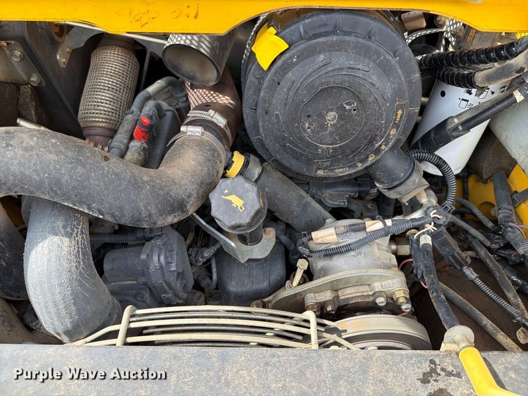 image for item FT8051 2019 New Holland C232 tracked skid steer loader