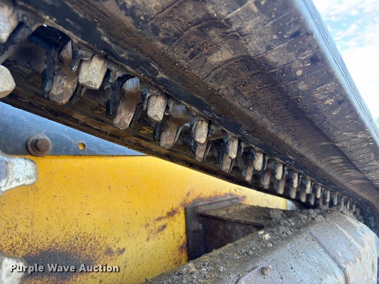 image for item FT8051 2019 New Holland C232 tracked skid steer loader