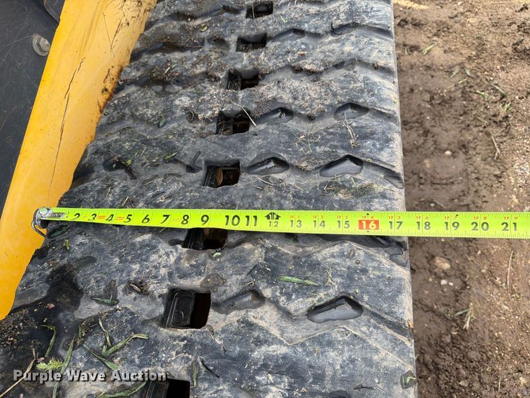 image for item FT8051 2019 New Holland C232 tracked skid steer loader