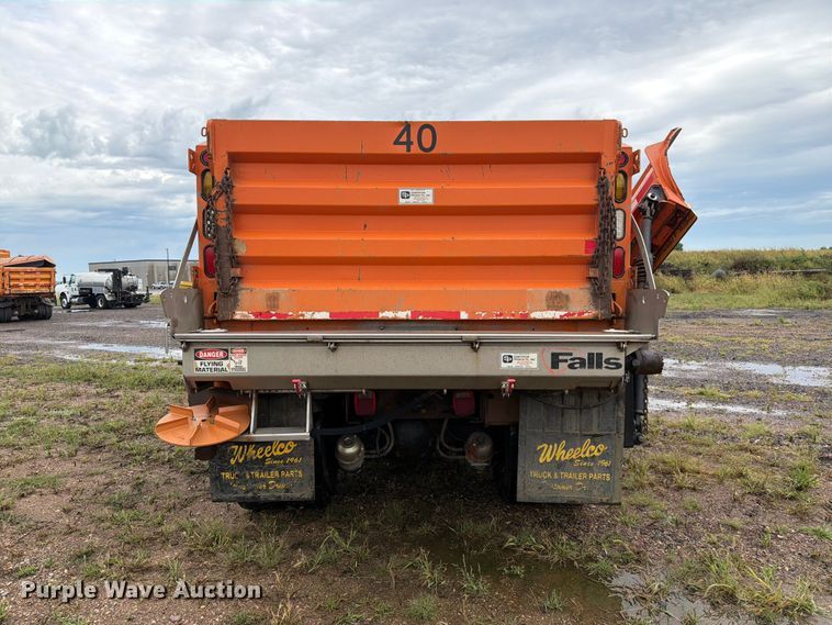 image for item FT8052 2013 International SF567 dump truck