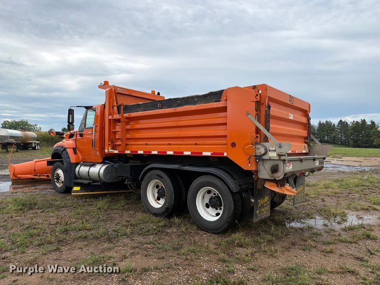 image for item FT8052 2013 International SF567 dump truck