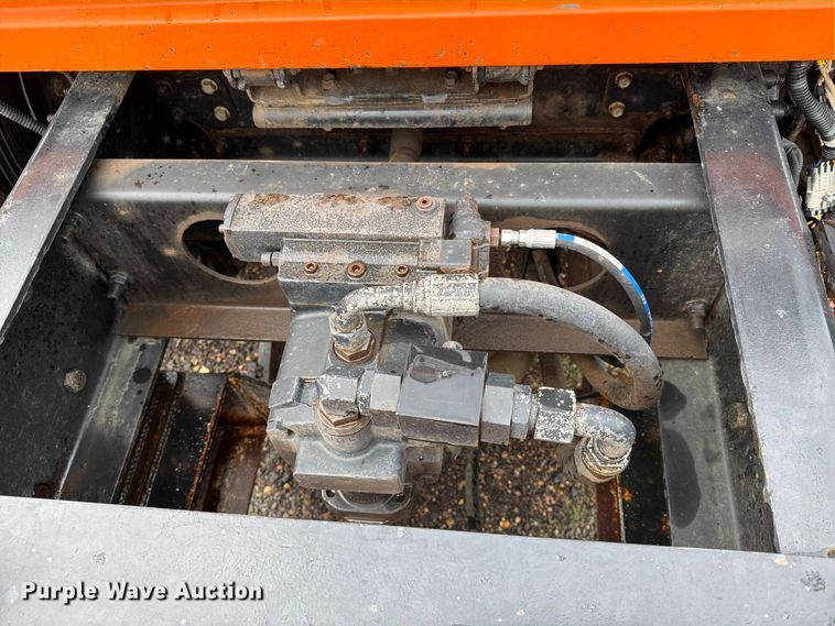 image for item FT8052 2013 International SF567 dump truck