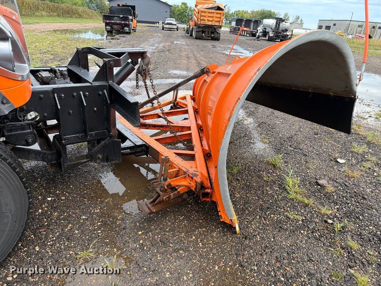 image for item FT8052 2013 International SF567 dump truck