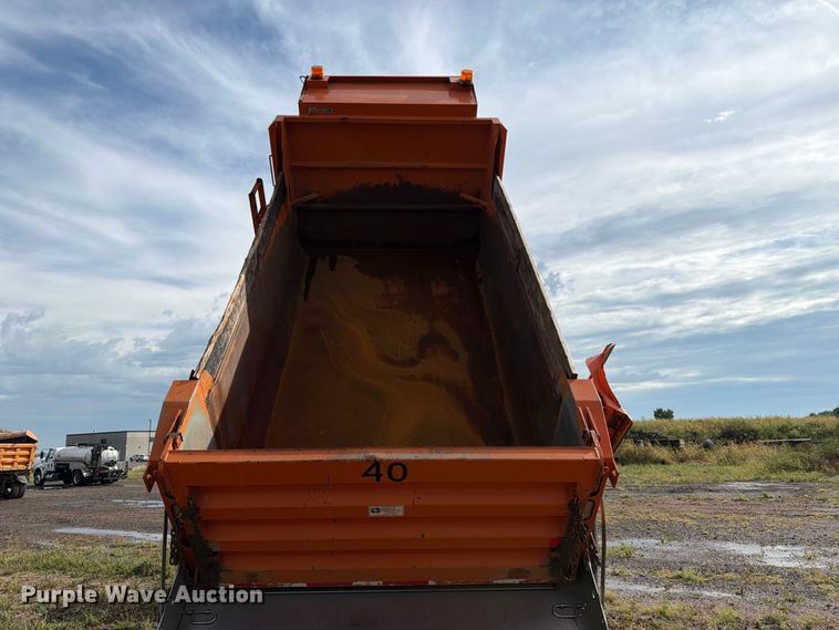 image for item FT8052 2013 International SF567 dump truck