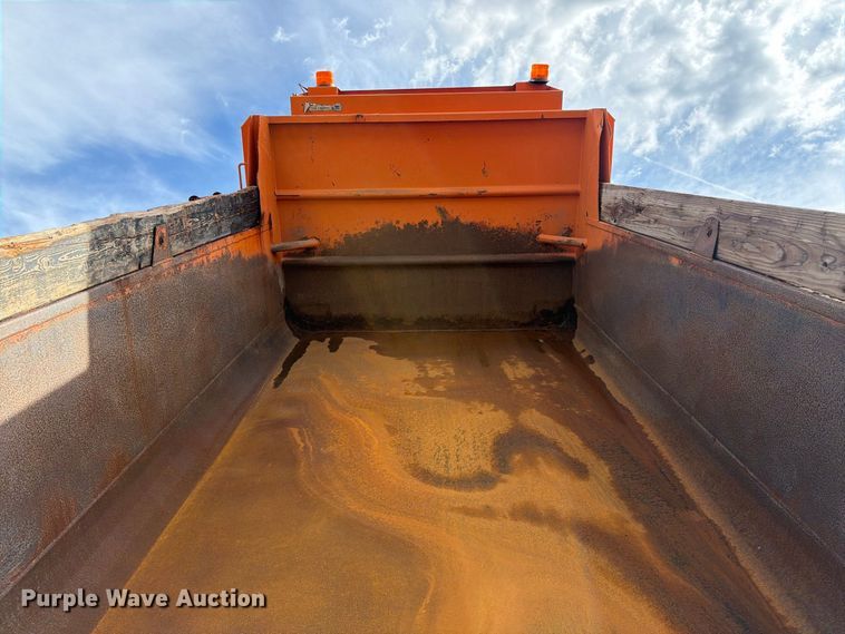 image for item FT8052 2013 International SF567 dump truck