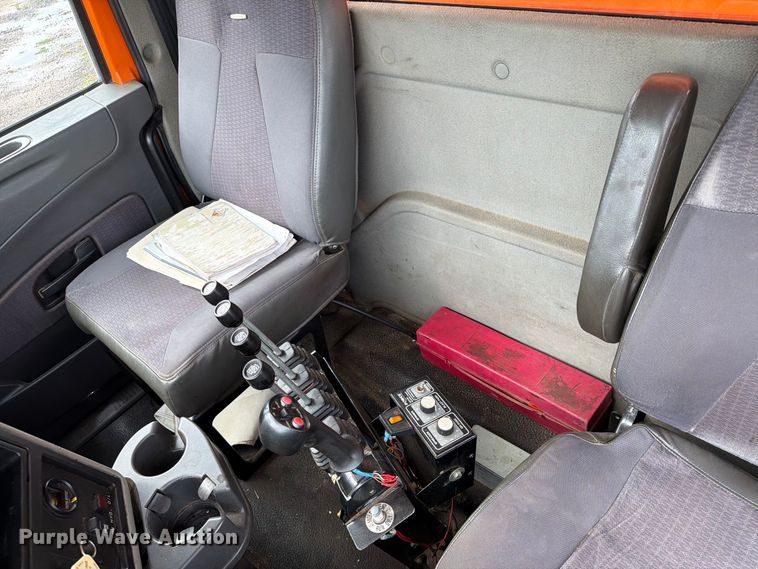image for item FT8052 2013 International SF567 dump truck