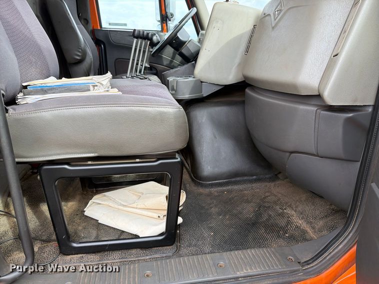 image for item FT8052 2013 International SF567 dump truck
