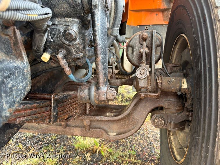 image for item FT8052 2013 International SF567 dump truck