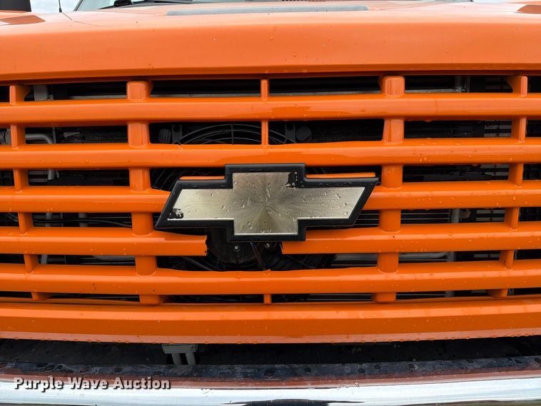 image for item FT8053 2004 Chevrolet C4500 dump truck