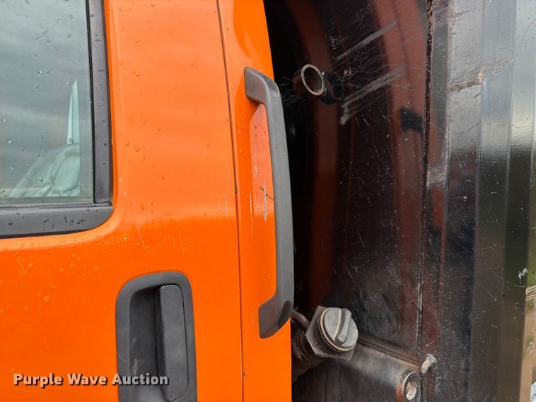 image for item FT8053 2004 Chevrolet C4500 dump truck