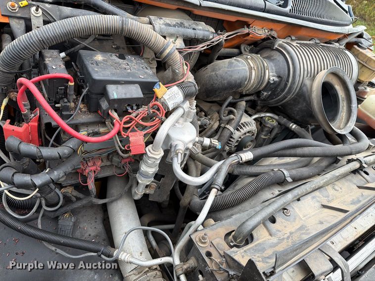 image for item FT8053 2004 Chevrolet C4500 dump truck