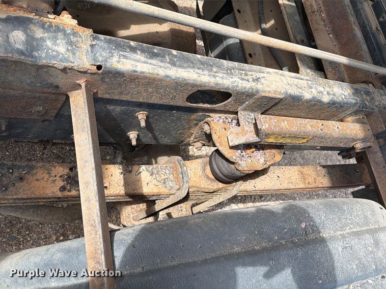 image for item FT8053 2004 Chevrolet C4500 dump truck