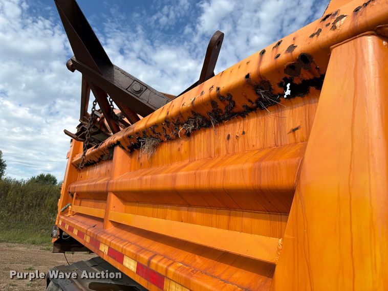 image for item FT8054 2000 International F-2574 dump truck