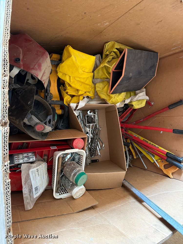image for item FT8055 Shop tools