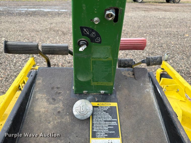 image for item FT8058 John Deere F935 lawn tractor