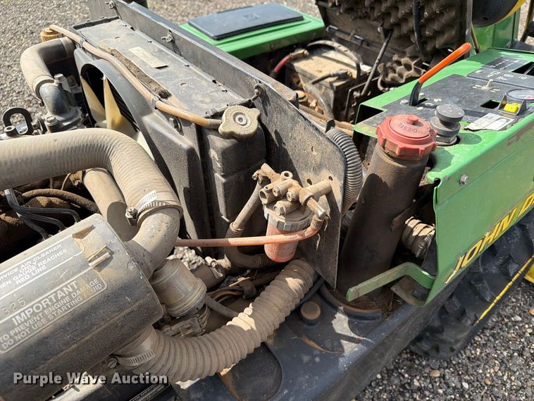image for item FT8058 John Deere F935 lawn tractor