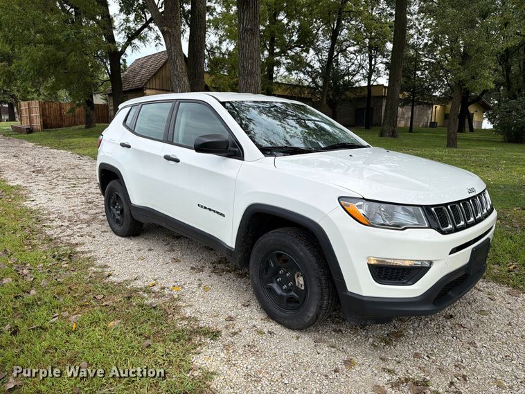 image for item FT8076 2021 Jeep Compass SUV