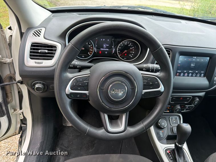 image for item FT8076 2021 Jeep Compass SUV