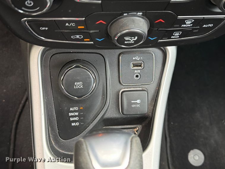 image for item FT8076 2021 Jeep Compass SUV