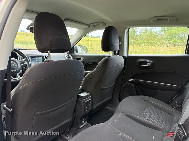 image for item FT8076 2021 Jeep Compass SUV