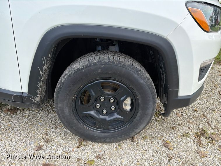 image for item FT8076 2021 Jeep Compass SUV