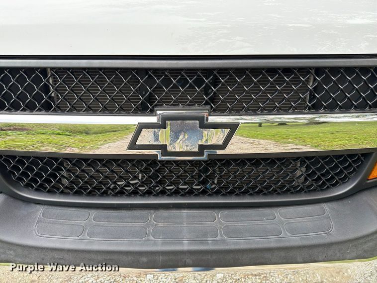image for item FT8079 2018 Chevrolet Express 3500 van