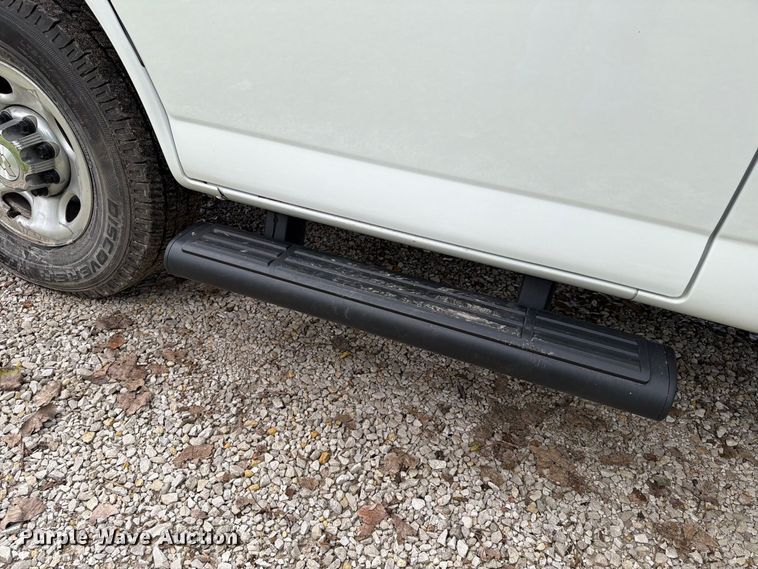 image for item FT8079 2018 Chevrolet Express 3500 van