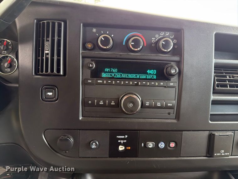 image for item FT8079 2018 Chevrolet Express 3500 van