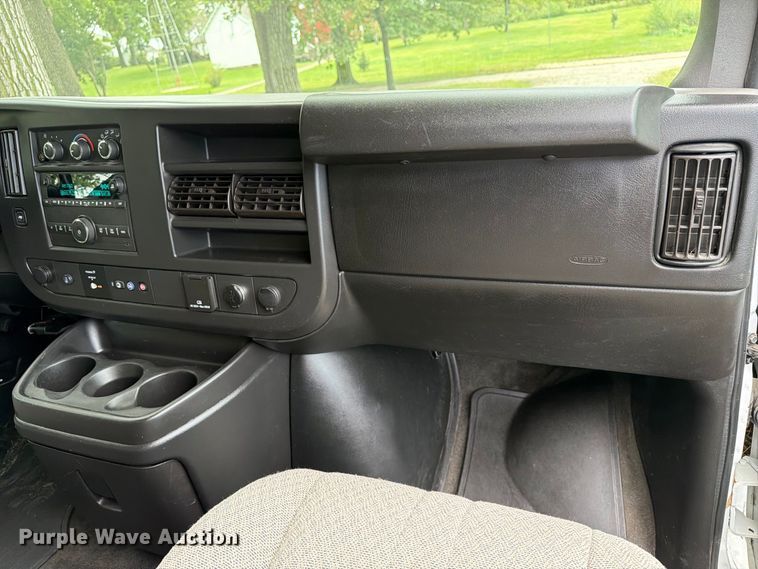 image for item FT8079 2018 Chevrolet Express 3500 van