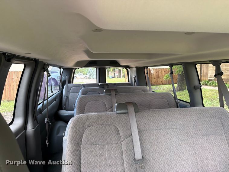 image for item FT8079 2018 Chevrolet Express 3500 van