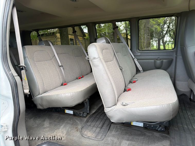 image for item FT8079 2018 Chevrolet Express 3500 van