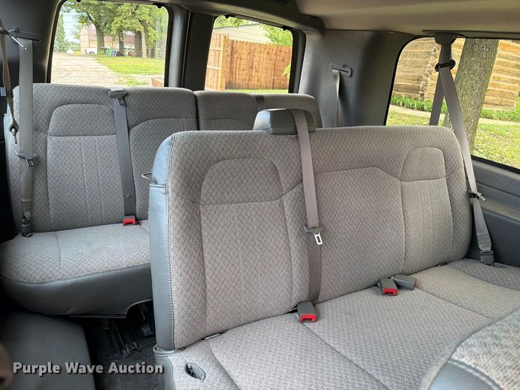 image for item FT8079 2018 Chevrolet Express 3500 van