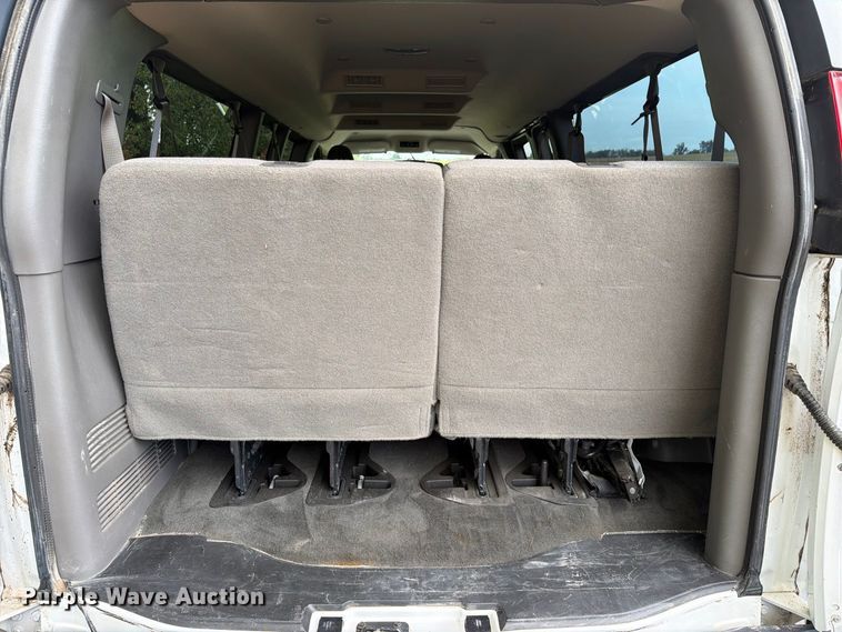 image for item FT8079 2018 Chevrolet Express 3500 van