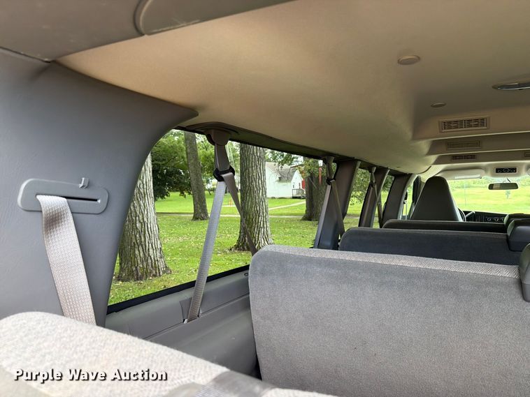 image for item FT8079 2018 Chevrolet Express 3500 van