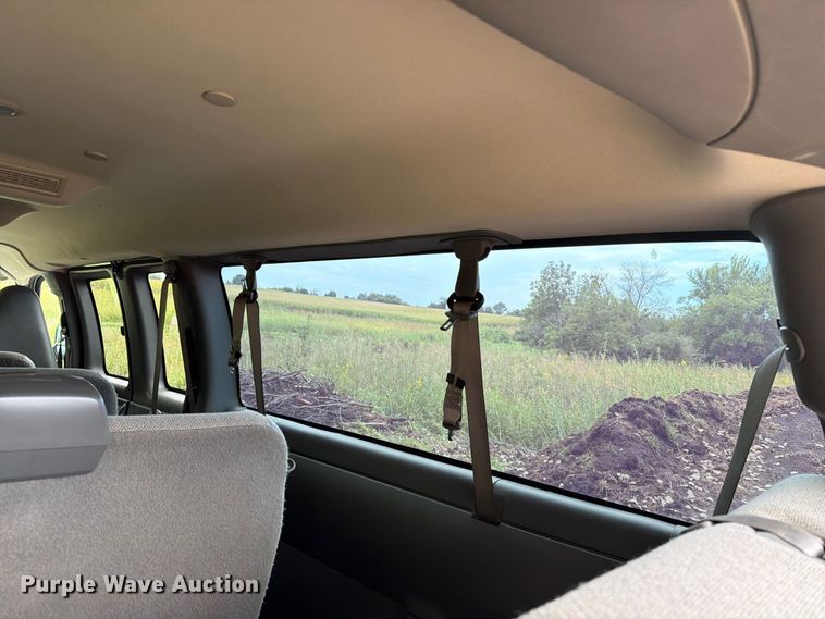 image for item FT8079 2018 Chevrolet Express 3500 van