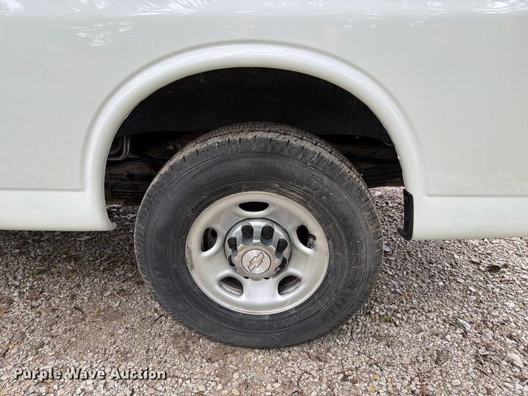 image for item FT8079 2018 Chevrolet Express 3500 van