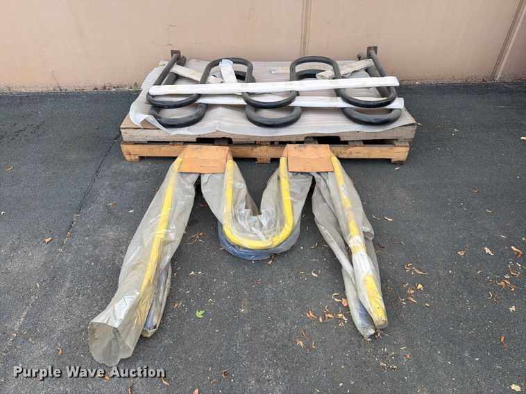 image for item FT8095 (5) Barco Products bike racks