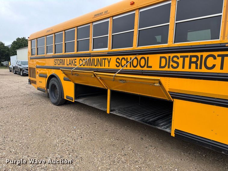 image for item FT8099 2012 Thomas Built HDX school bus