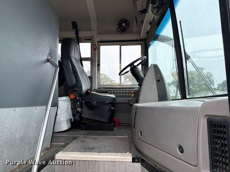 image for item FT8099 2012 Thomas Built HDX school bus