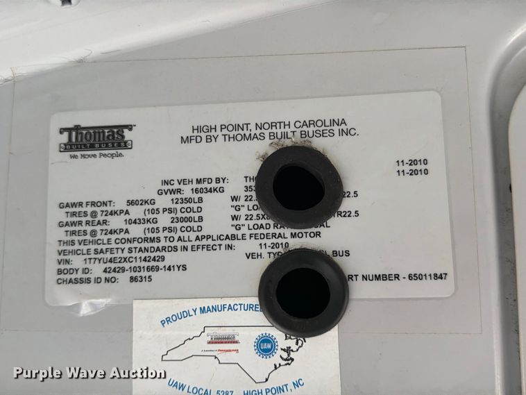 image for item FT8099 2012 Thomas Built HDX school bus