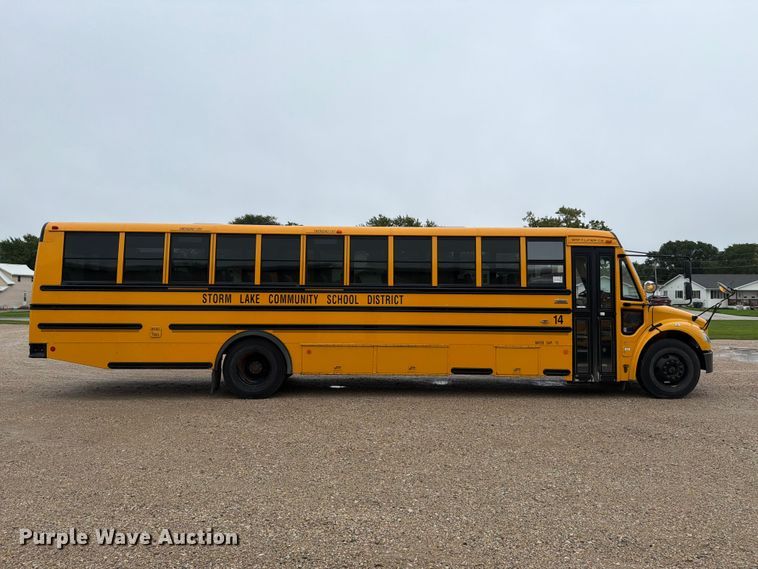image for item FT8100 2014 Thomas Built B2 school bus