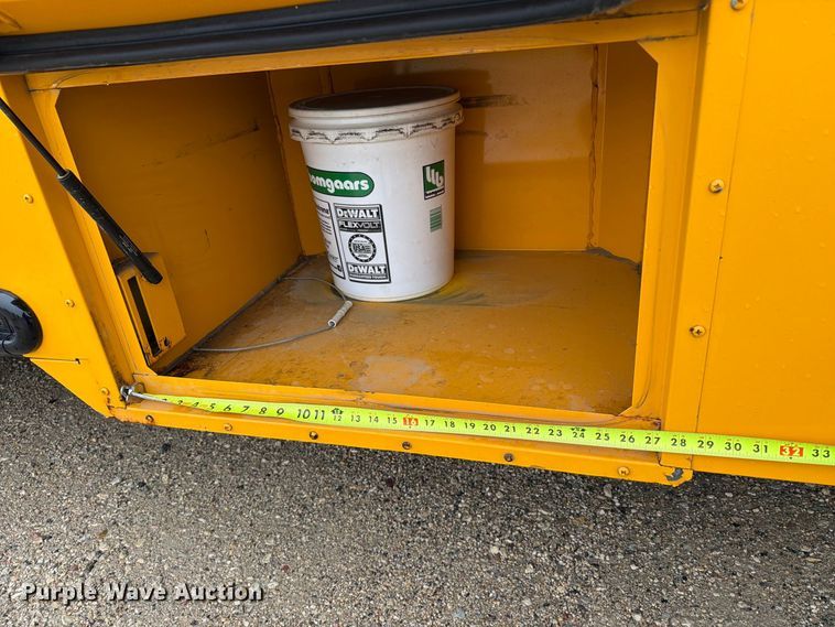 image for item FT8100 2014 Thomas Built B2 school bus