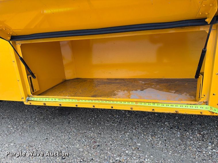 image for item FT8100 2014 Thomas Built B2 school bus