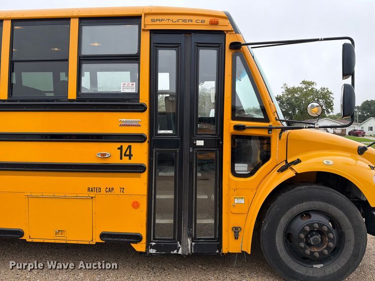 image for item FT8100 2014 Thomas Built B2 school bus