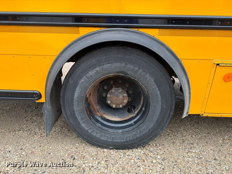 image for item FT8100 2014 Thomas Built B2 school bus
