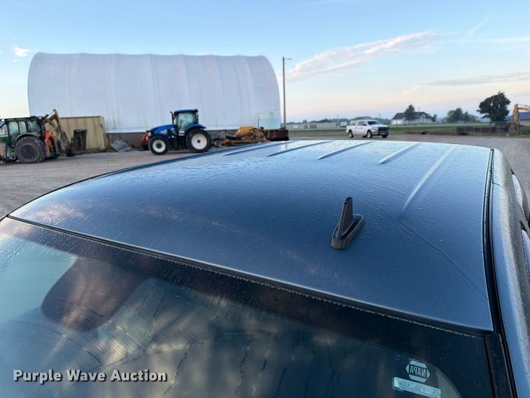 image for item FT8132 2010 GMC Sierra Crew Cab pickup truck