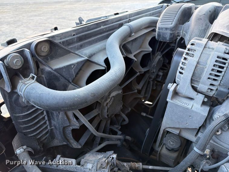image for item FT8132 2010 GMC Sierra Crew Cab pickup truck