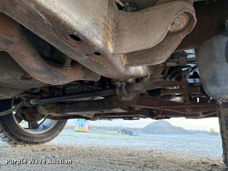 image for item FT8132 2010 GMC Sierra Crew Cab pickup truck